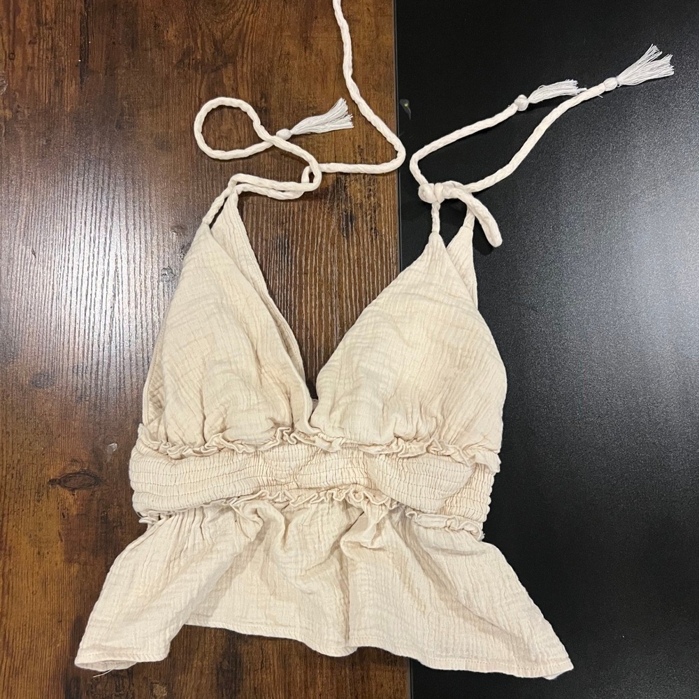 Flawless Women Cream Gauze Smocked Halter Crop Top‎ M